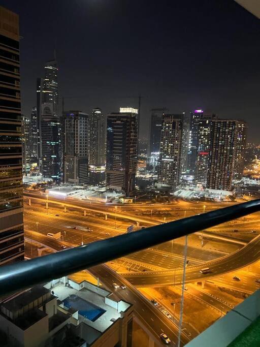 Amazingview, In Apartment Dubai