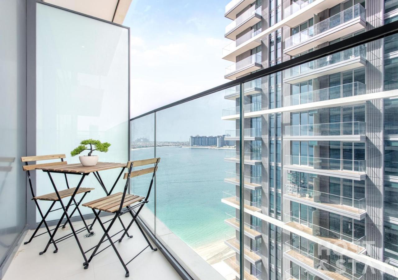 Vista Tower 2 - 1br - Emaar Beachfront Apartment *
