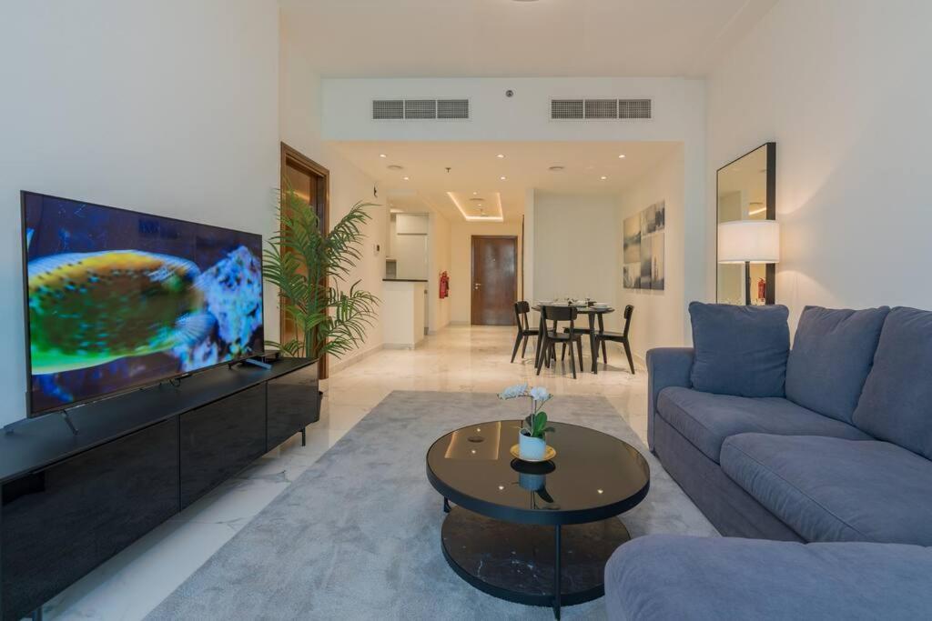Breathtaking 1bed With Balcony In Al Habtoor *