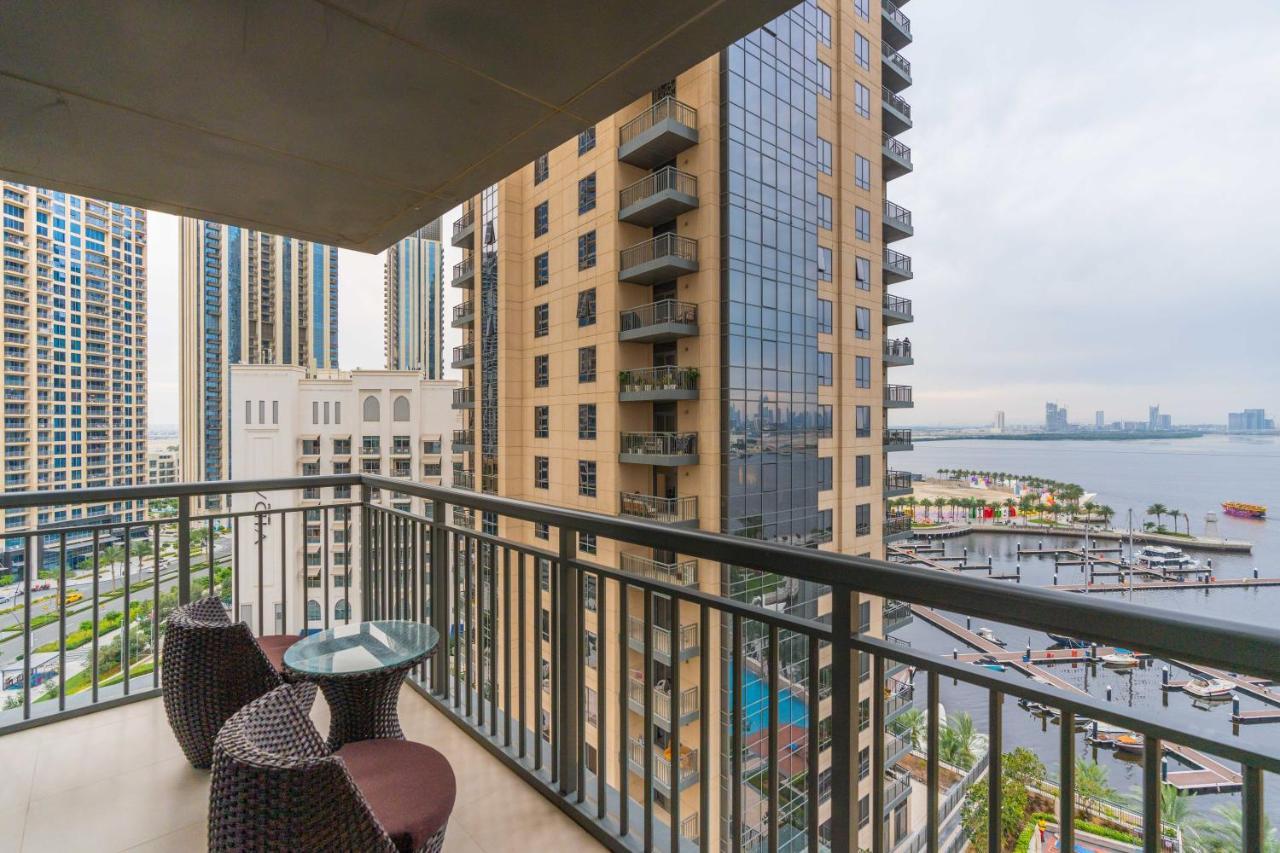 Creek Skyline Haven Apartment *