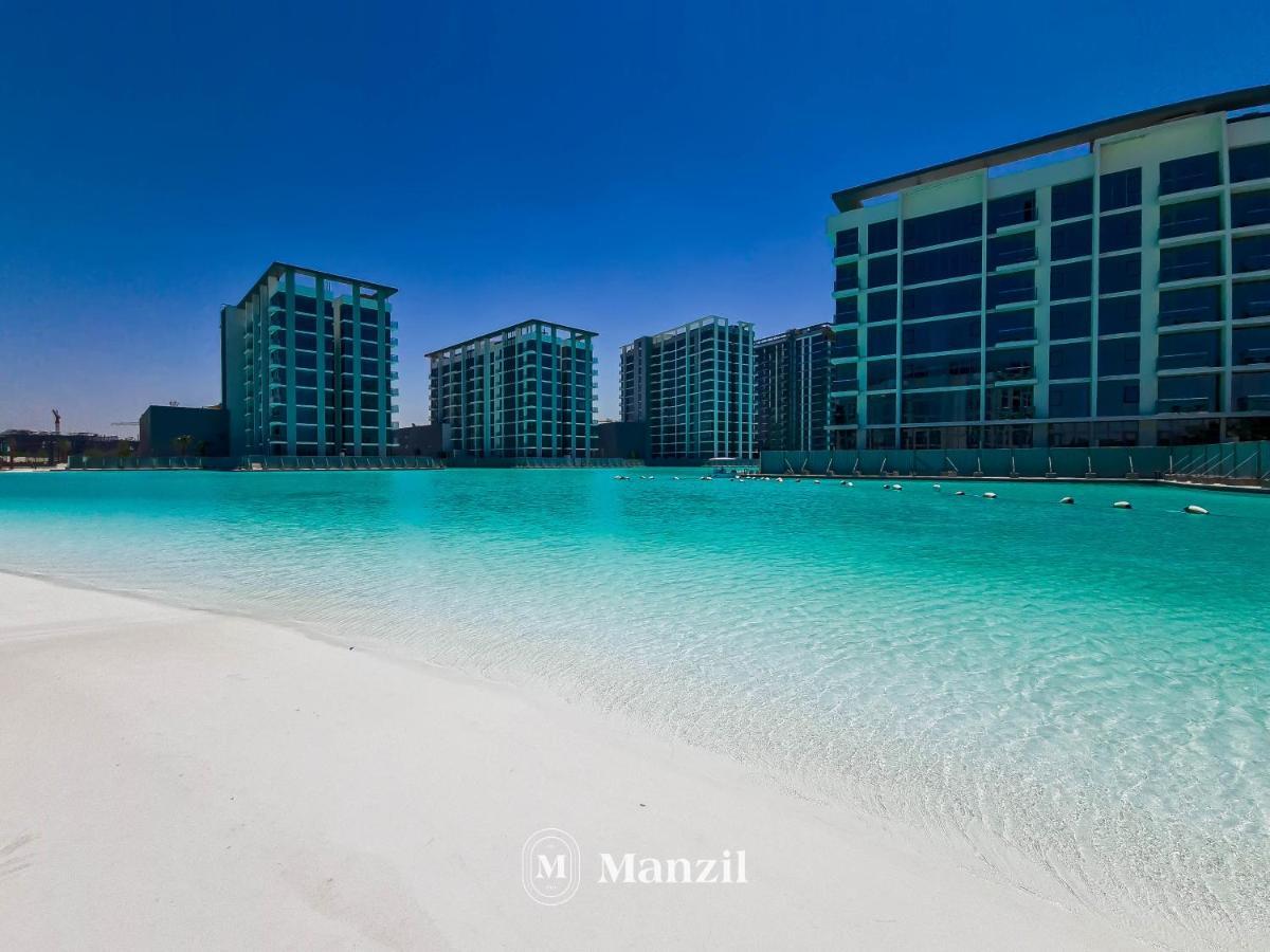Stylish Waterfront 1 Bedroom W Pvt Near Downtown * Dubai