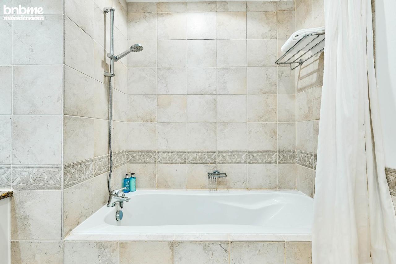 Bnbmehomes - Anbar Tower Apartment Dubai