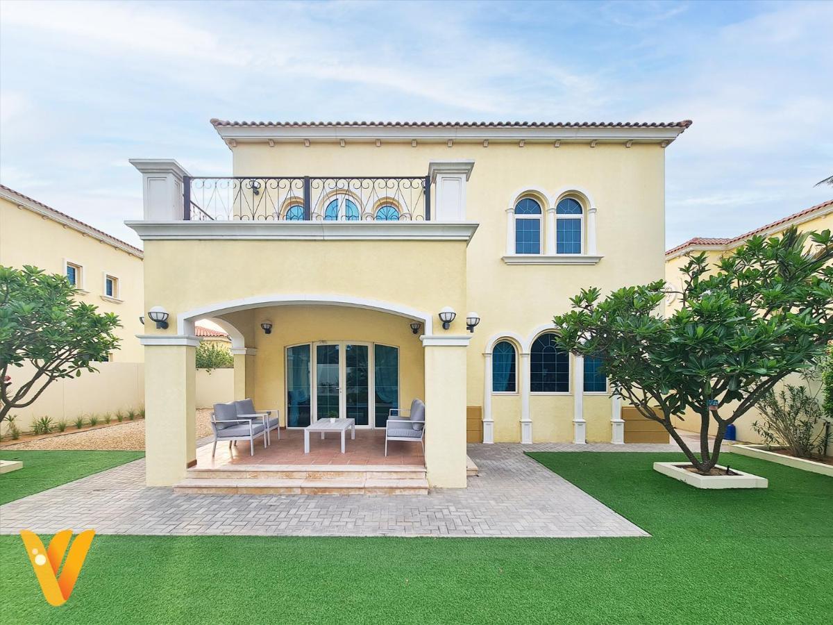 Luxury 3br Private And Elaborate Gardens *