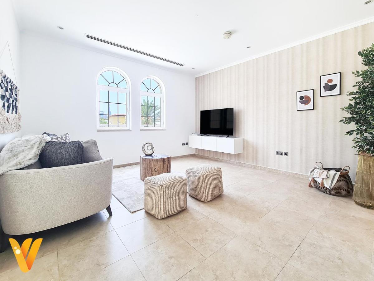 Luxury 3br Private And Elaborate Gardens *
