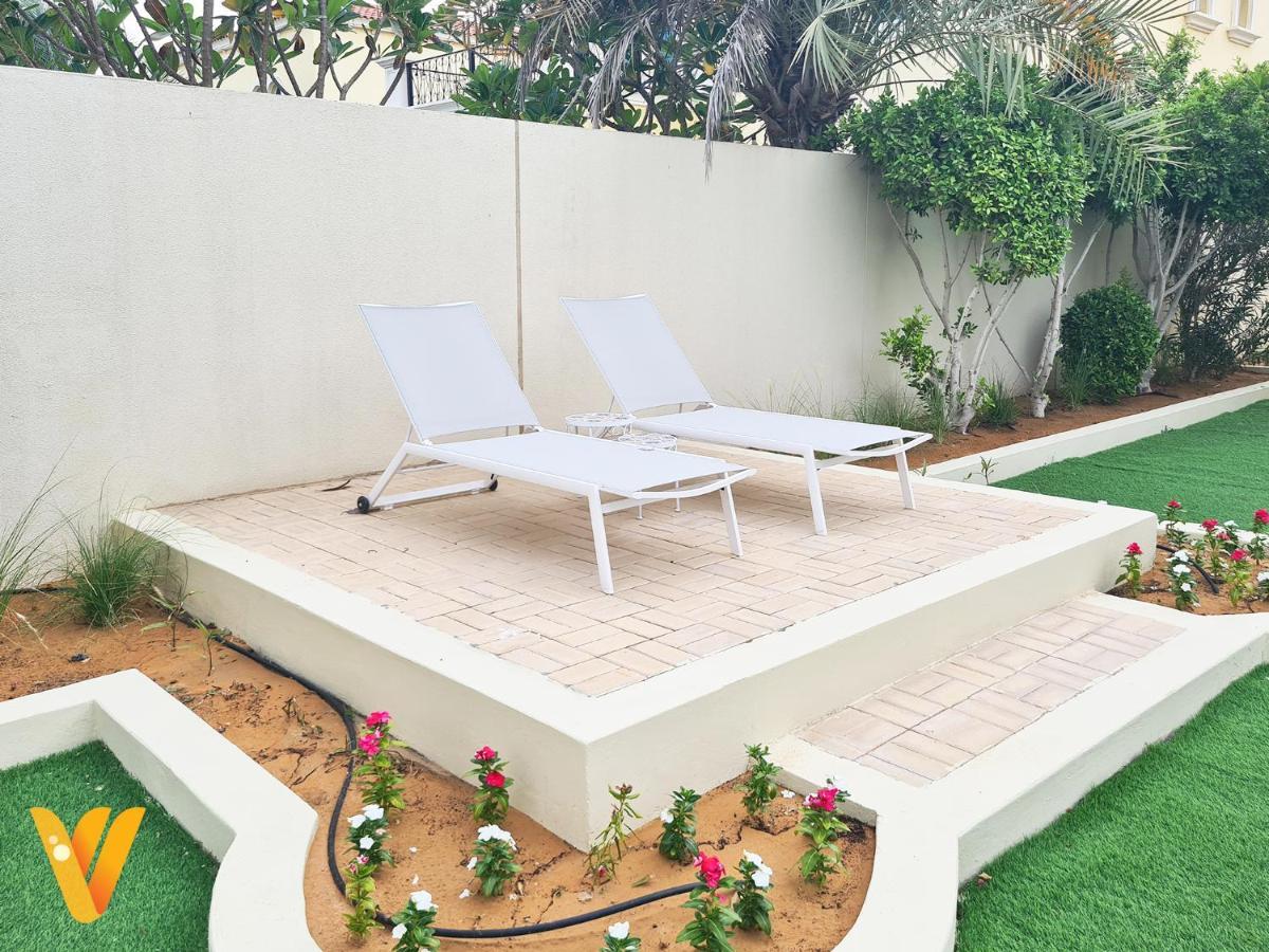 Villa Luxury 3br Private And Elaborate Gardens