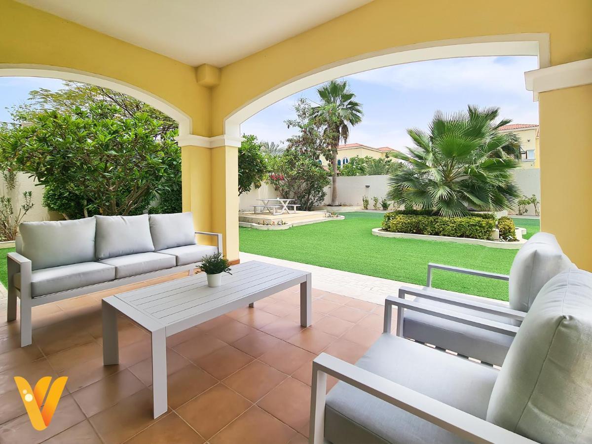 Luxury 3br Private And Elaborate Gardens * Dubai