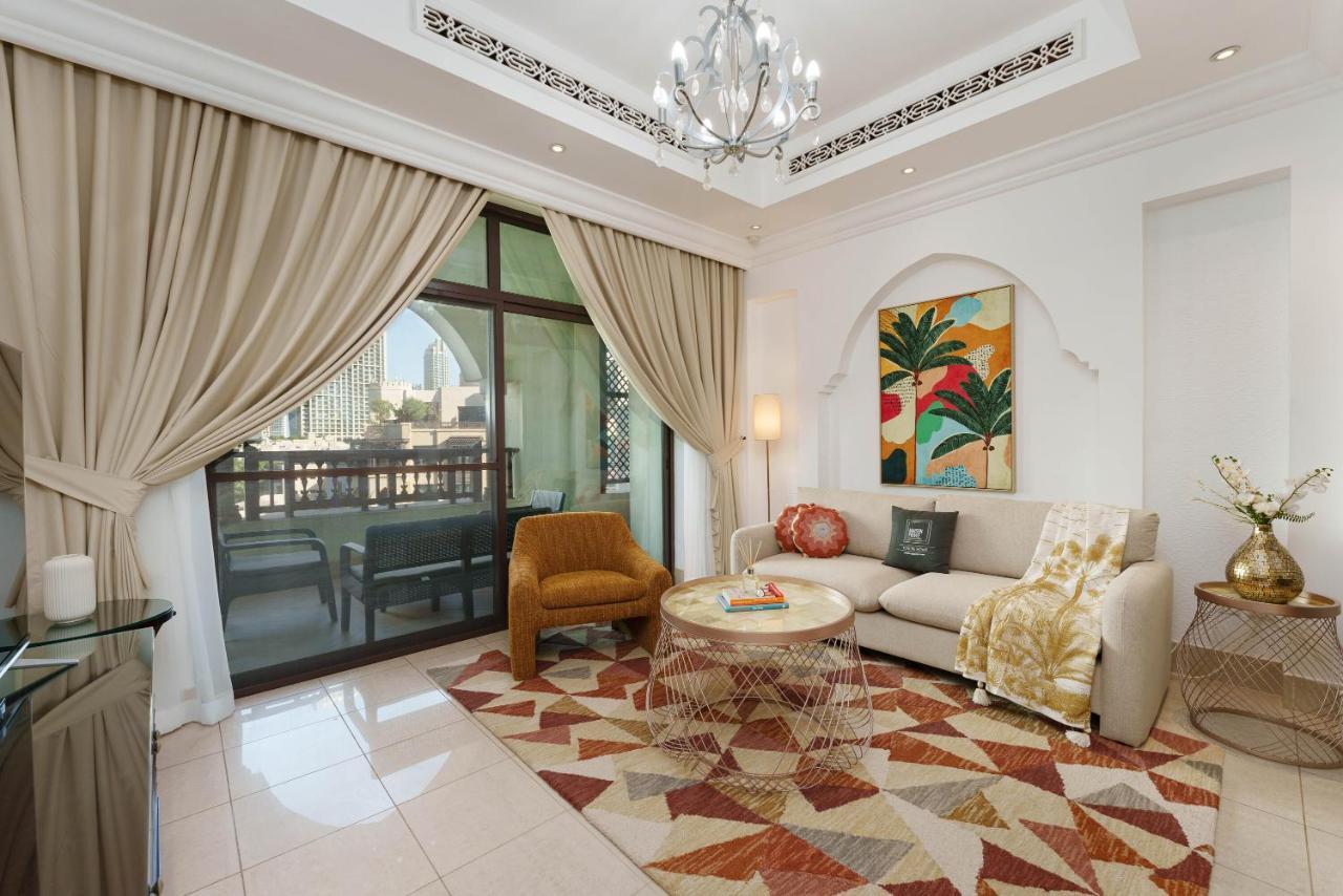 Maison Privee - Tasteful Apt Cls To Burj Khalifa & Mall *