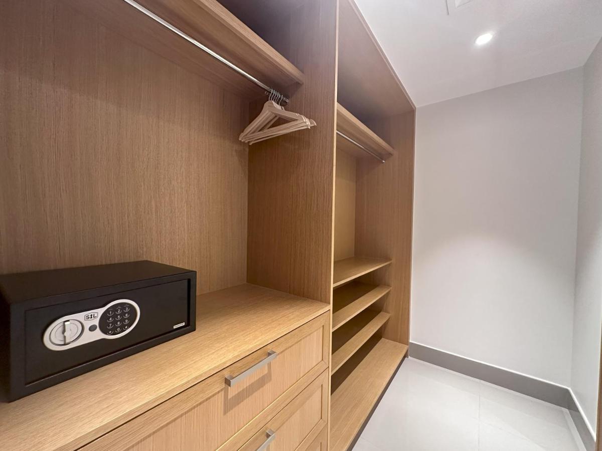 Opera Grand By Luxstay Homes Apartment Dubai