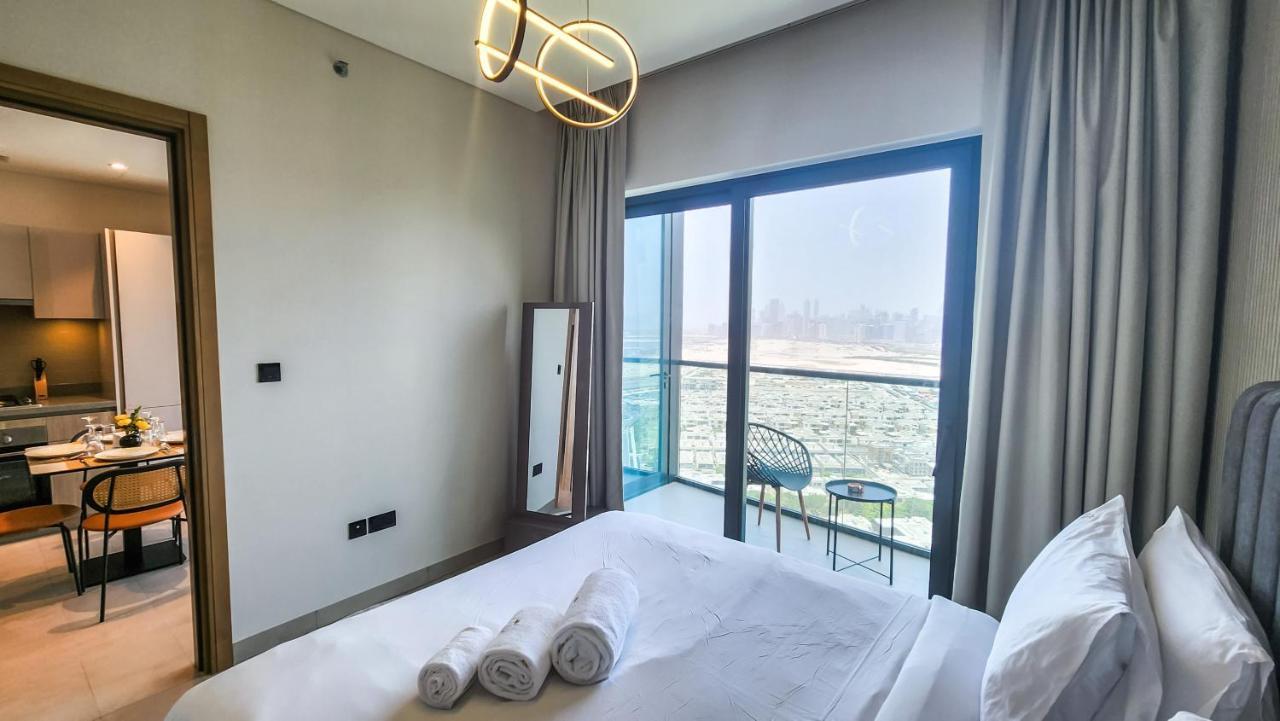 By Latinem Luxury 1br W2515 Near Burj Khalifa Dubai