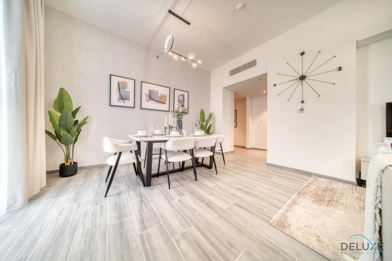 Exquisite 2br With Assistant At Mesk 1 Midtown Production By Deluxe Homes *