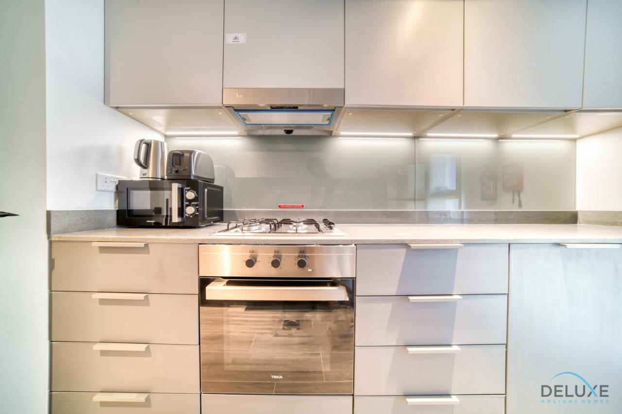 Exquisite 2br With Assistant At Mesk 1 Midtown Production By Deluxe Homes Apartment