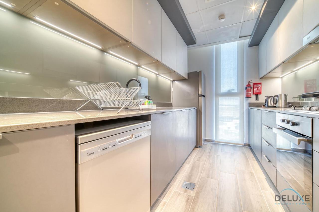 Charming 2br With Assistant At Mesk 1 Midtown Production By Deluxe Homes *