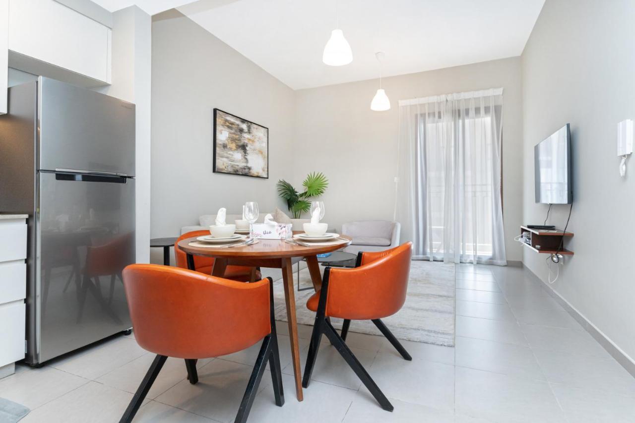 Beautiful Huge I Fully- Furnished * Dubai
