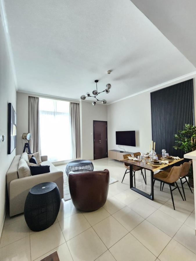 Nasma Luxury - Marina-view Oasis With Balcony Steps From The Sea * Dubai