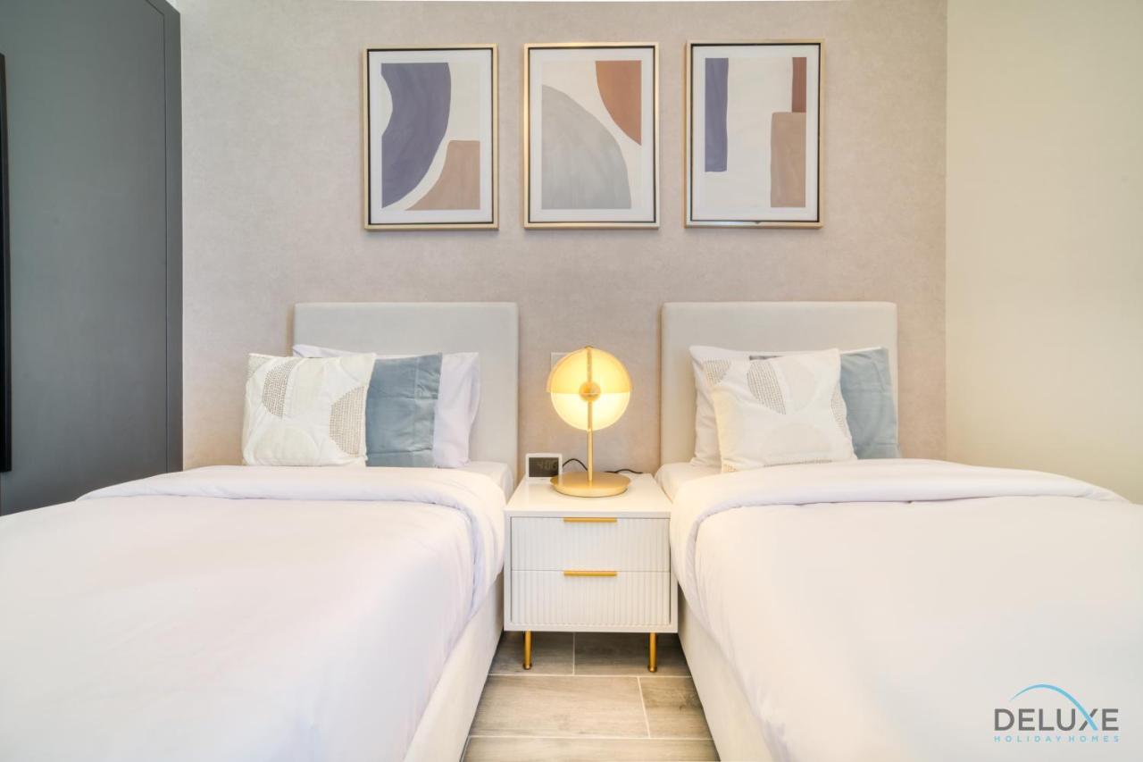 Exquisite 2br With Assistant At Mesk 1 Midtown Production By Deluxe Homes Apartment