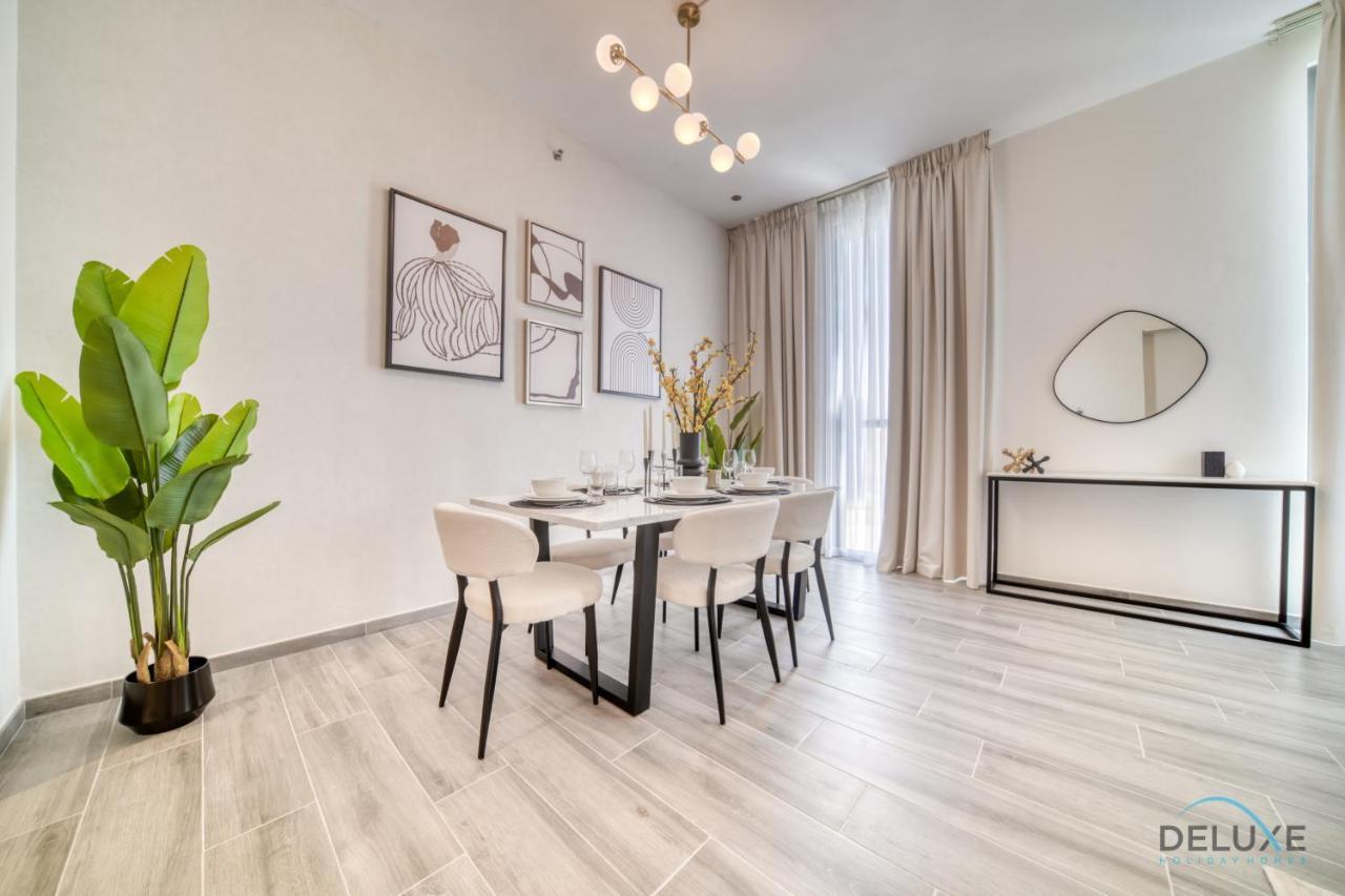 Charming 2br With Assistant At Mesk 1 Midtown Production By Deluxe Homes