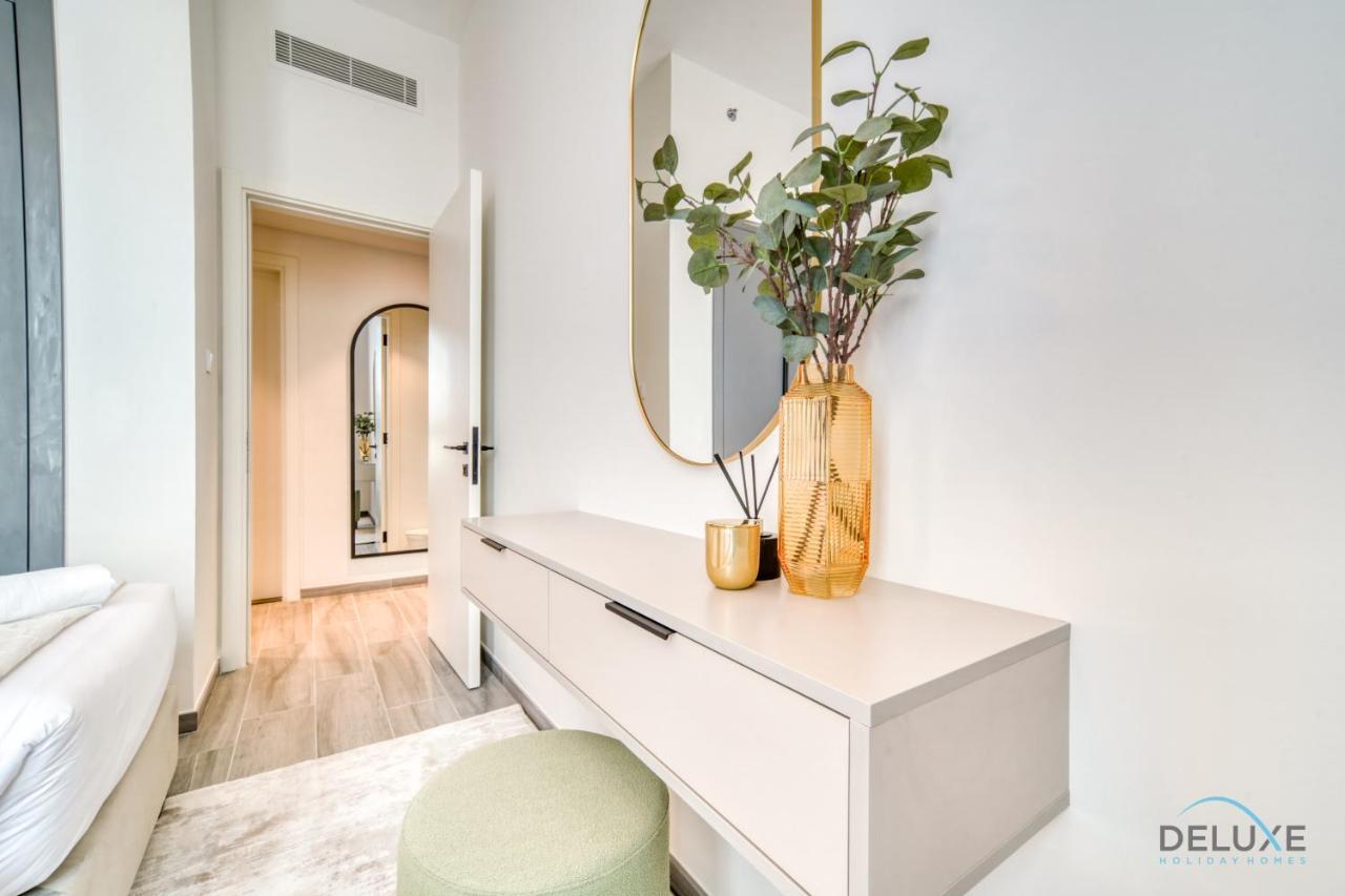 Charming 2br With Assistant At Mesk 1 Midtown Production By Deluxe Homes Apartment