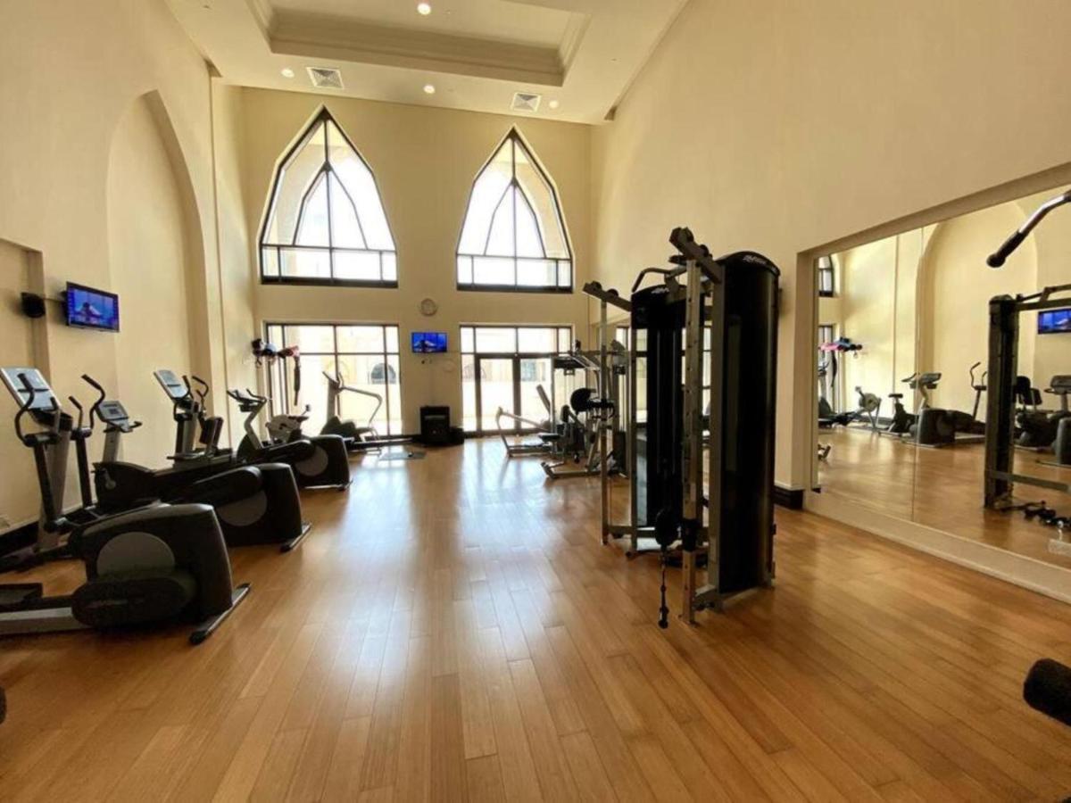 Apartment Maison Privee - Tasteful Apt Cls To Burj Khalifa & Mall Dubai