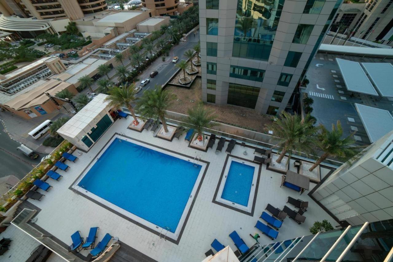 Apartment Nasma Luxury - Marina-view Oasis With Balcony Steps From The Sea *