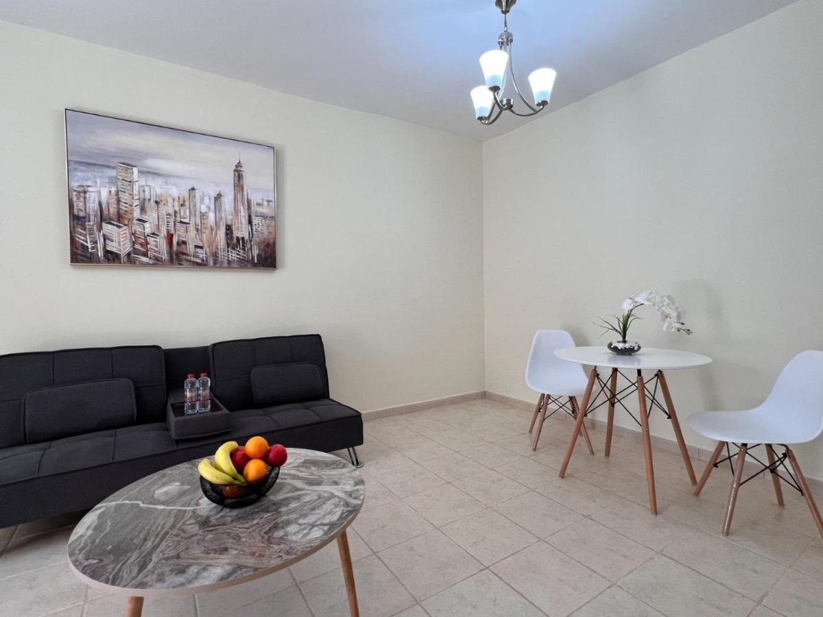Apartment Esaw Holidays Dubai