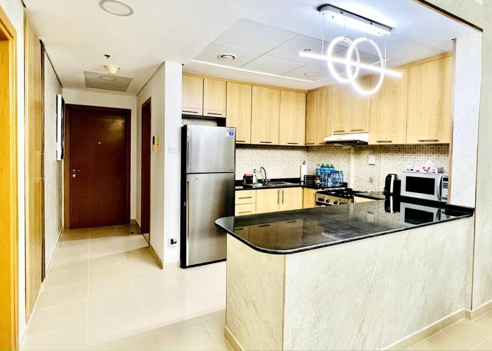 Apartment New Luxury 1br Near Burj Khalifa