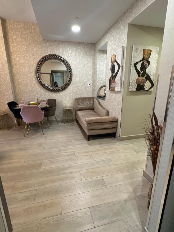 1 Bedroom Albarsha 1 Apartment