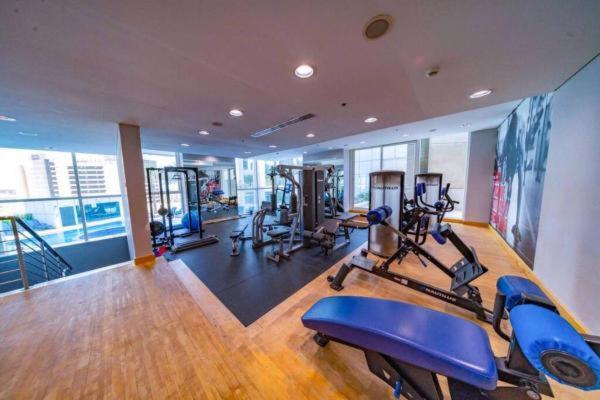 Nasma Luxury - Marina-view Oasis With Balcony Steps From The Sea Apartment *