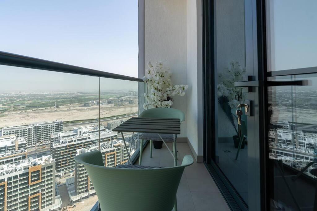 Modern 1bdr - 10min From Burj Khalifa - Sobha Waves Apartment