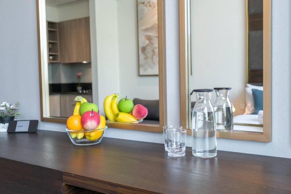 Modern W Spacious Terrace In Jvc -suiteable *