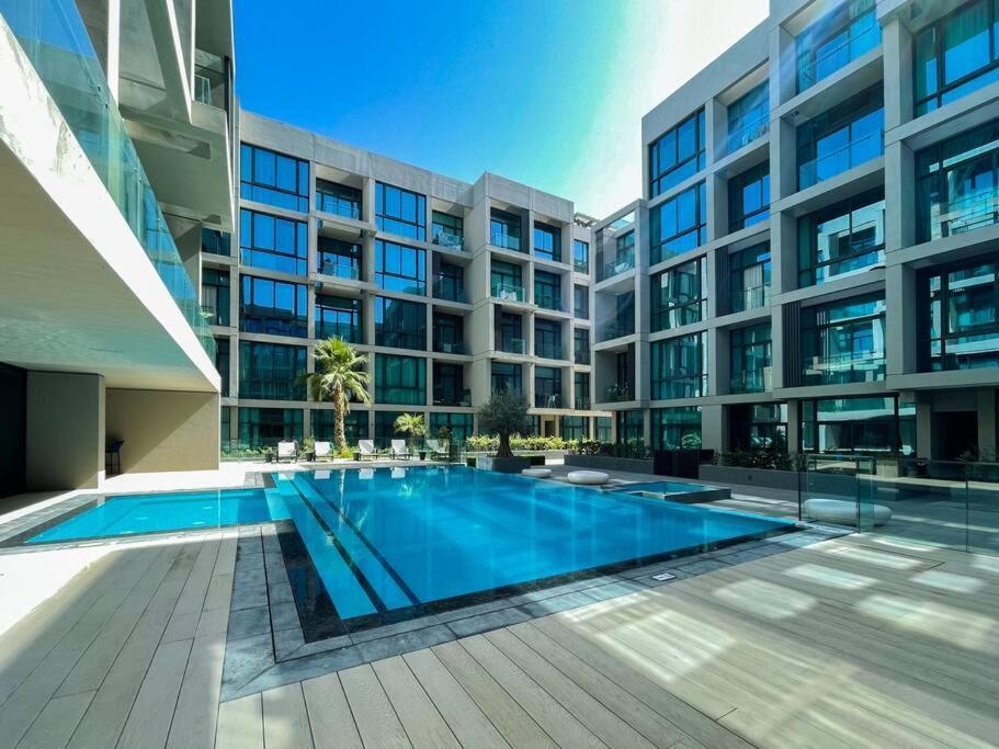 Apartment Modern W Spacious Terrace In Jvc -suiteable