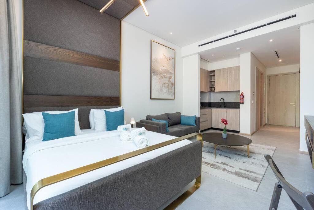 Modern W Spacious Terrace In Jvc -suiteable Dubai