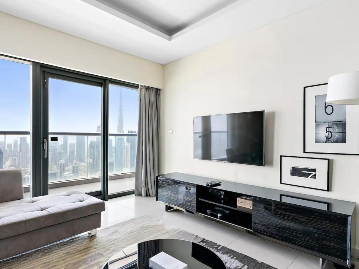 Apartment Paramount Towers - Cosmos Living 1 Bedroom