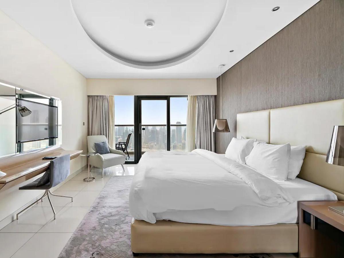 Paramount Towers - Cosmos Living 1 Bedroom *