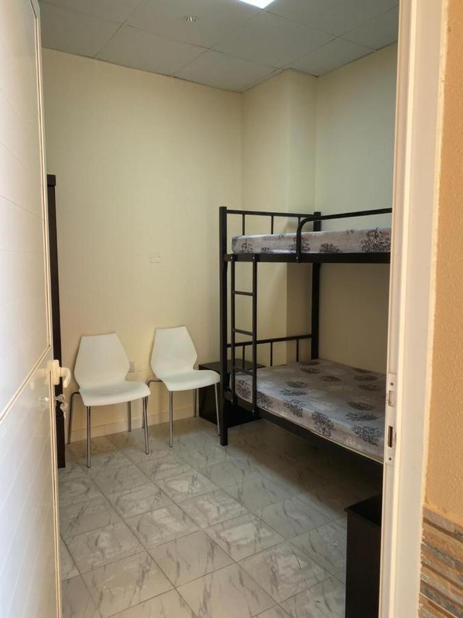 Homestay Al Badi Bed Space *
