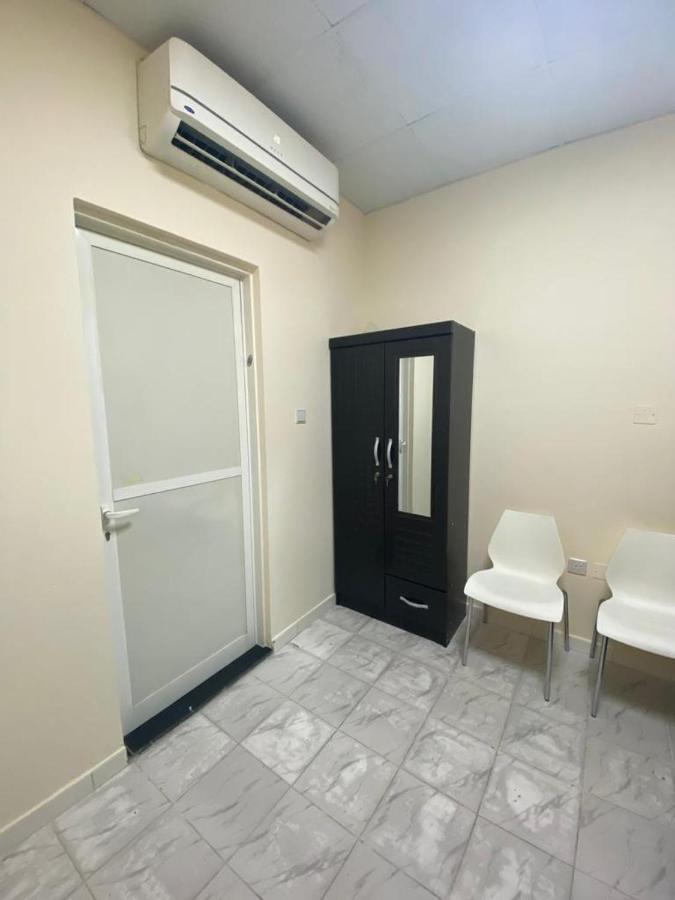 Al Badi Bed Space *