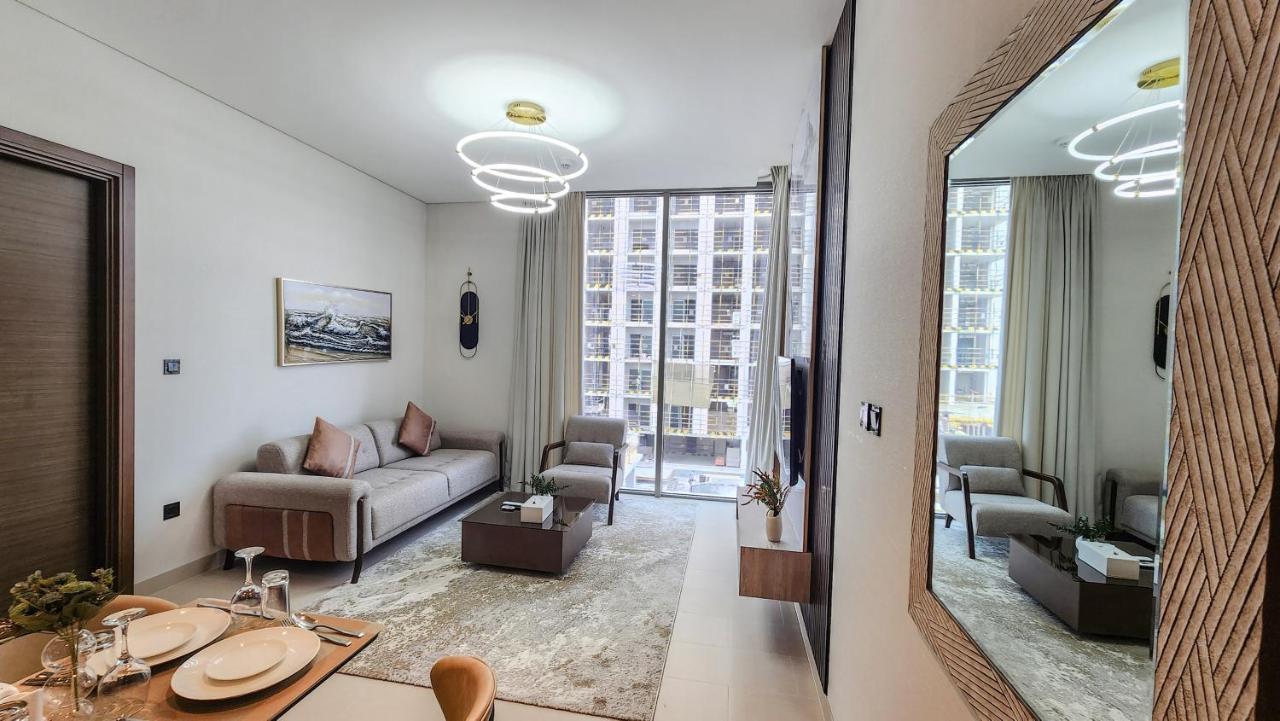 Apartment By Latinem Luxury 2br Cvr A507 Near Burj Khalifa Dubai