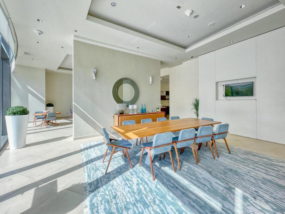 The Smart Concierge - Burjvista * Dubai