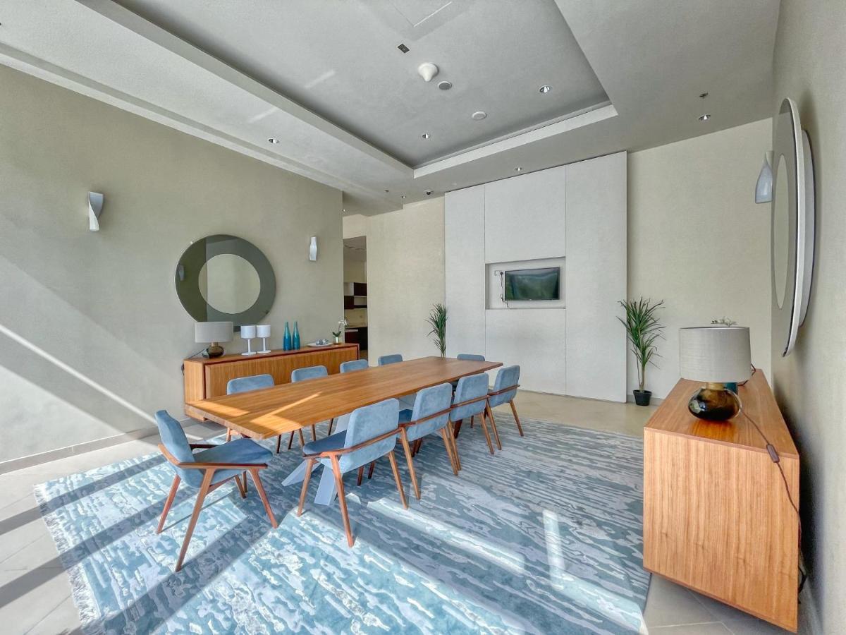 The Smart Concierge - Burjvista Dubai