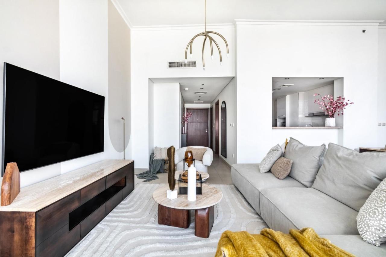 The Smart Concierge - Burjvista Apartment Dubai