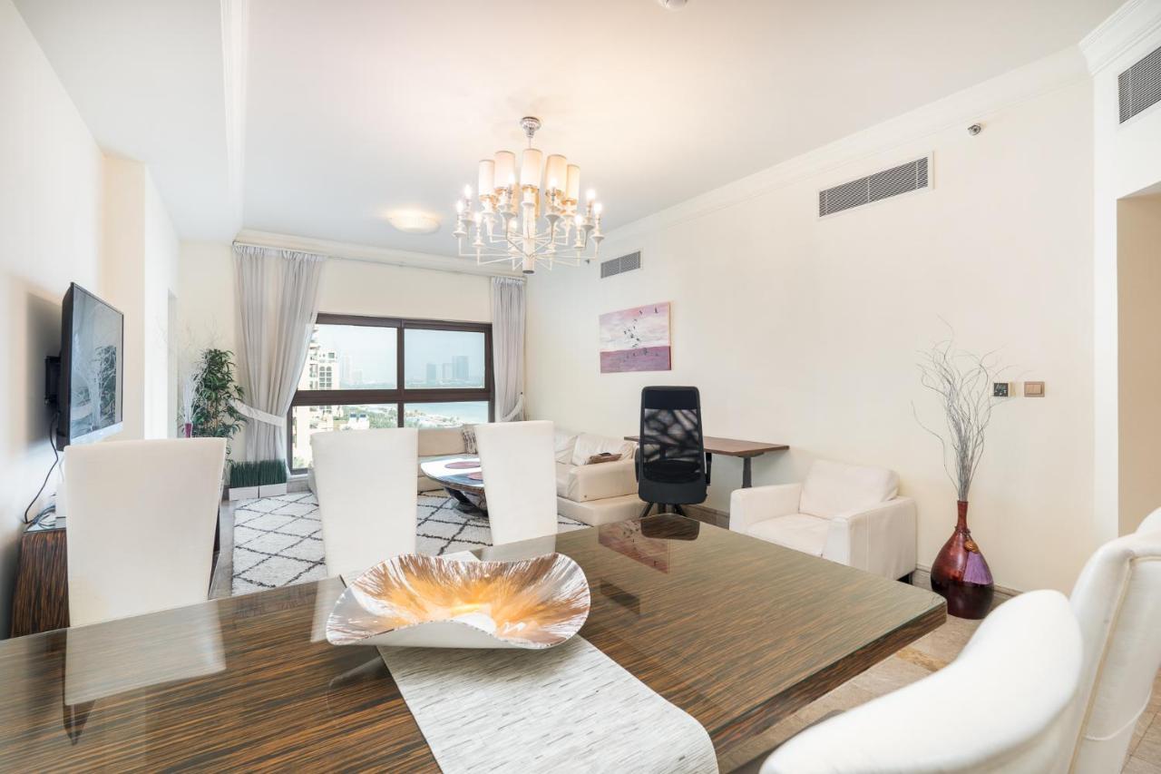 Daniels Sea View 2br In Fairmont The Palm Apartment Dubai
