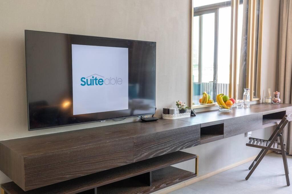 Modern W Spacious Terrace In Jvc -suiteable Apartment