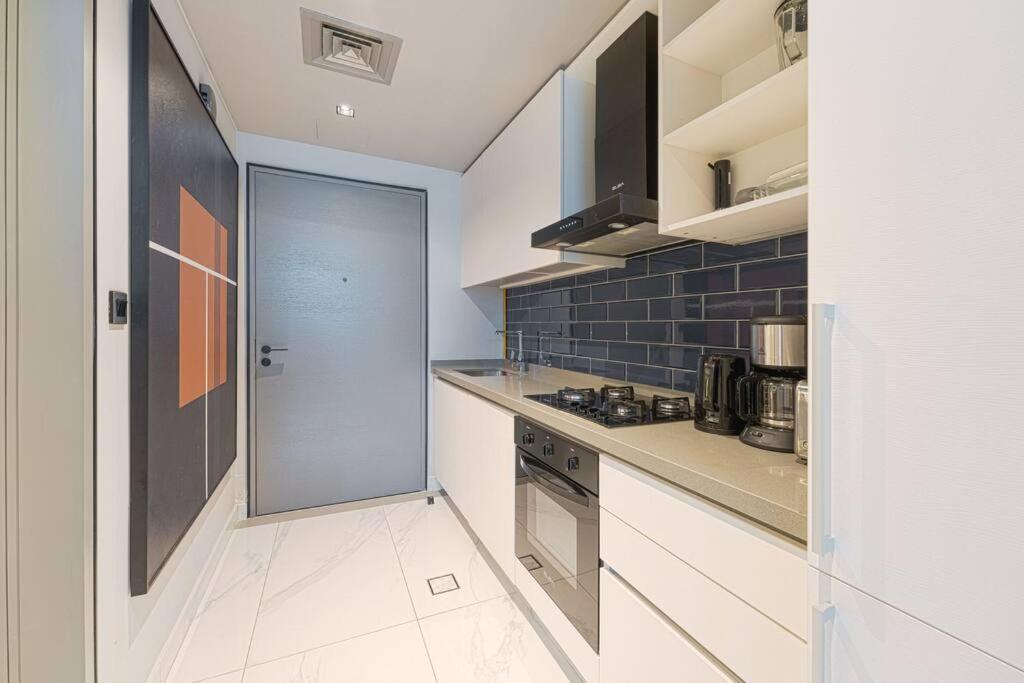 Modern Sanctuary Mag 318 In Business Bay Apartment