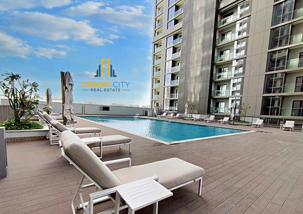 Fully Furnished 1 Bed In Sobha Creek Vista Hosted By Desert *