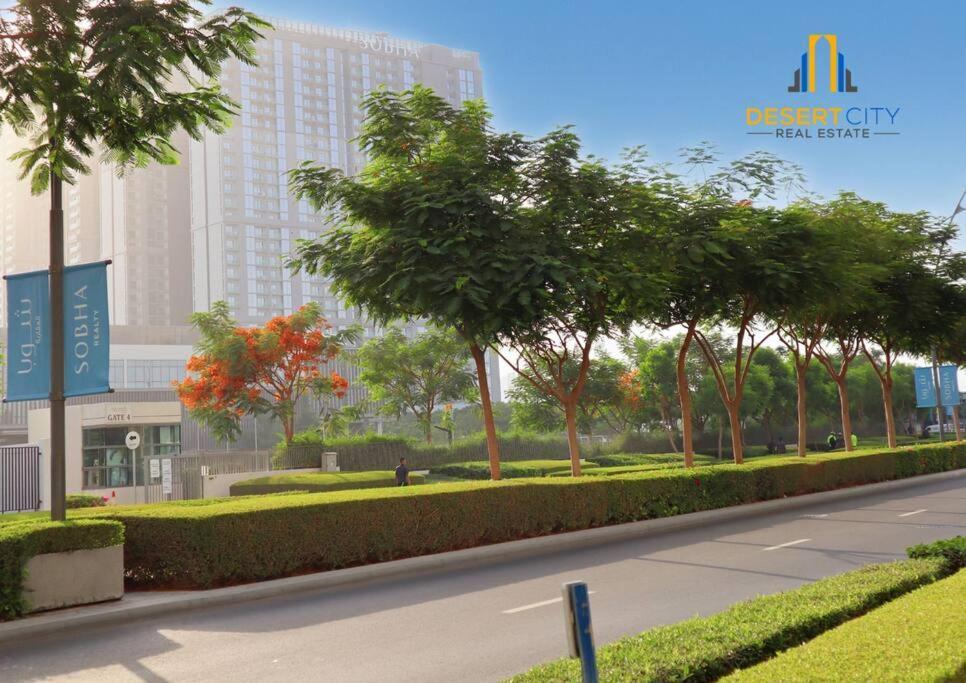 Fully Furnished 1 Bed In Sobha Creek Vista Hosted By Desert