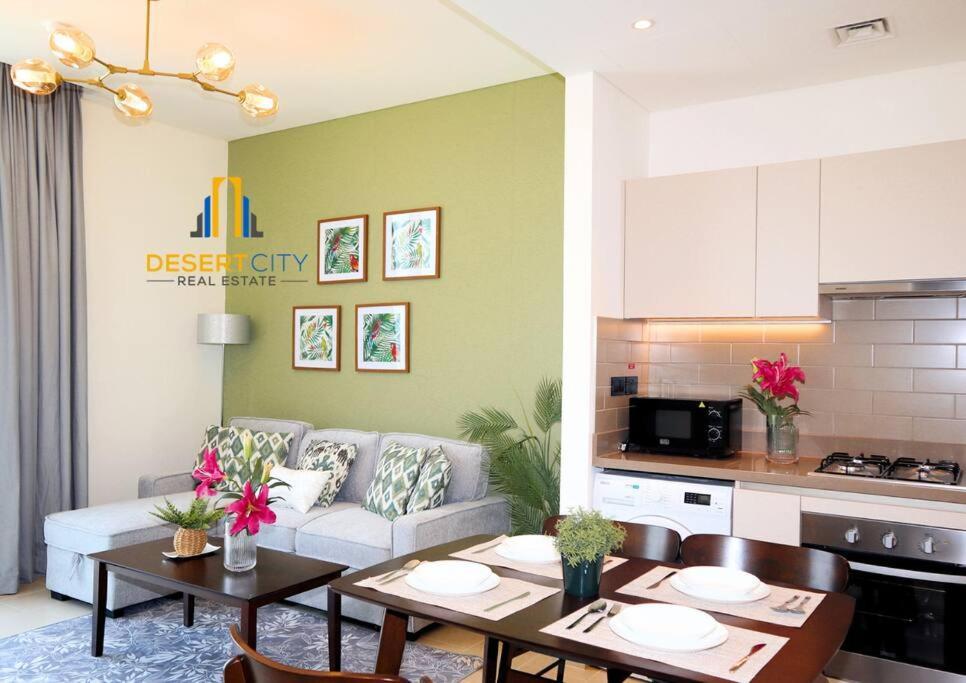 Fully Furnished 1 Bed In Sobha Creek Vista Hosted By Desert Apartment