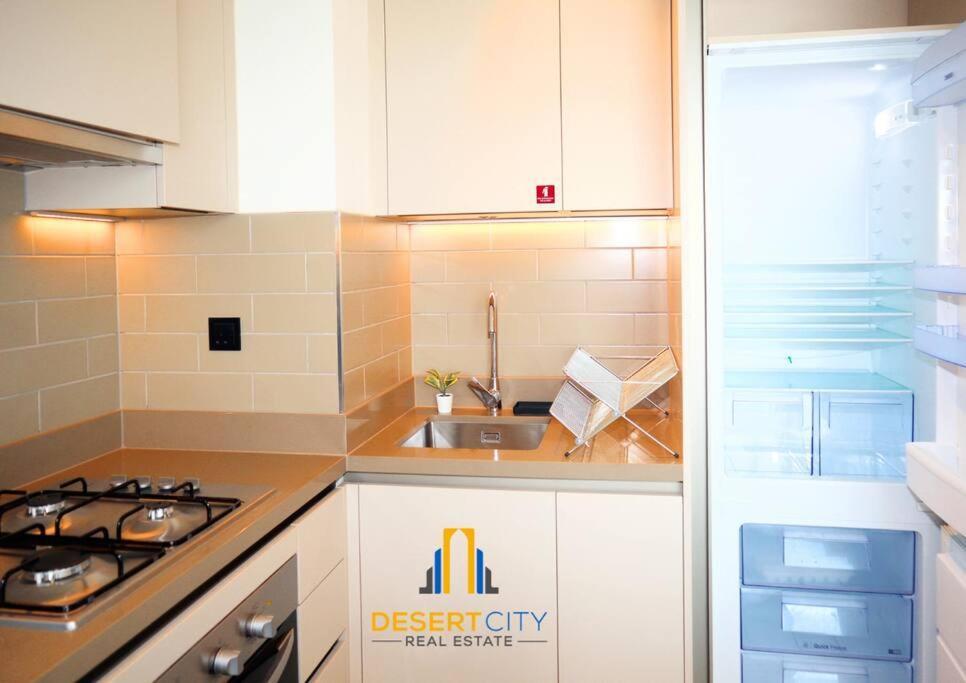 Fully Furnished 1 Bed In Sobha Creek Vista Hosted By Desert Apartment Dubai