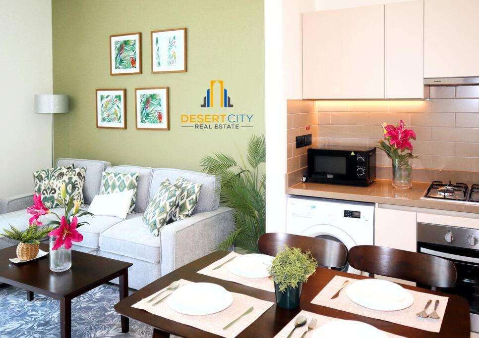 Fully Furnished 1 Bed In Sobha Creek Vista Hosted By Desert
