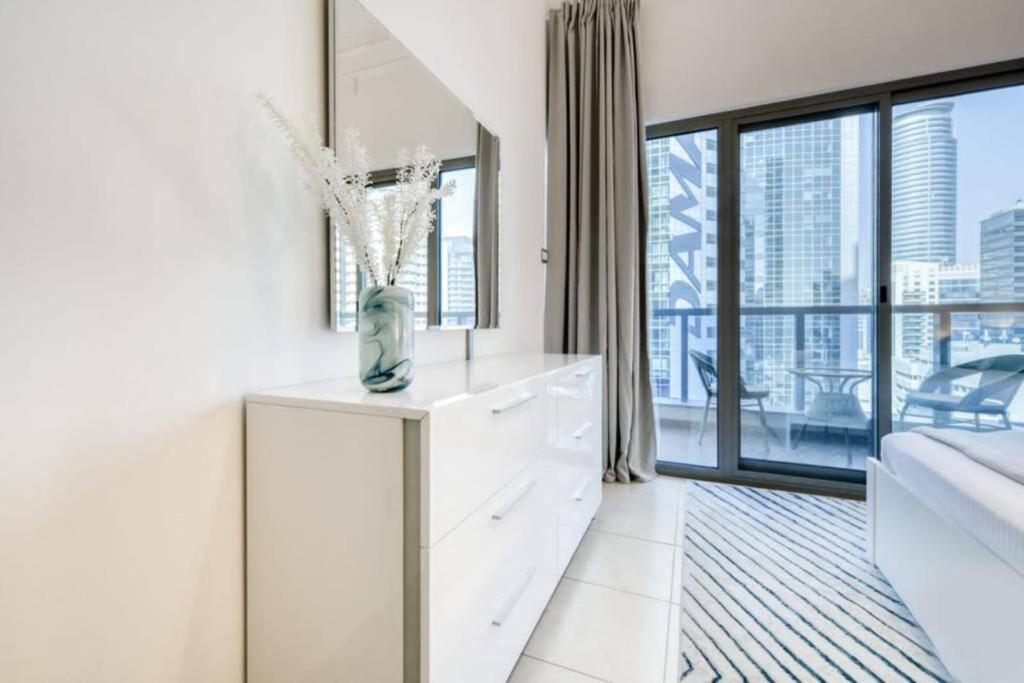 Zumurud Tower 1br Marina View * Dubai