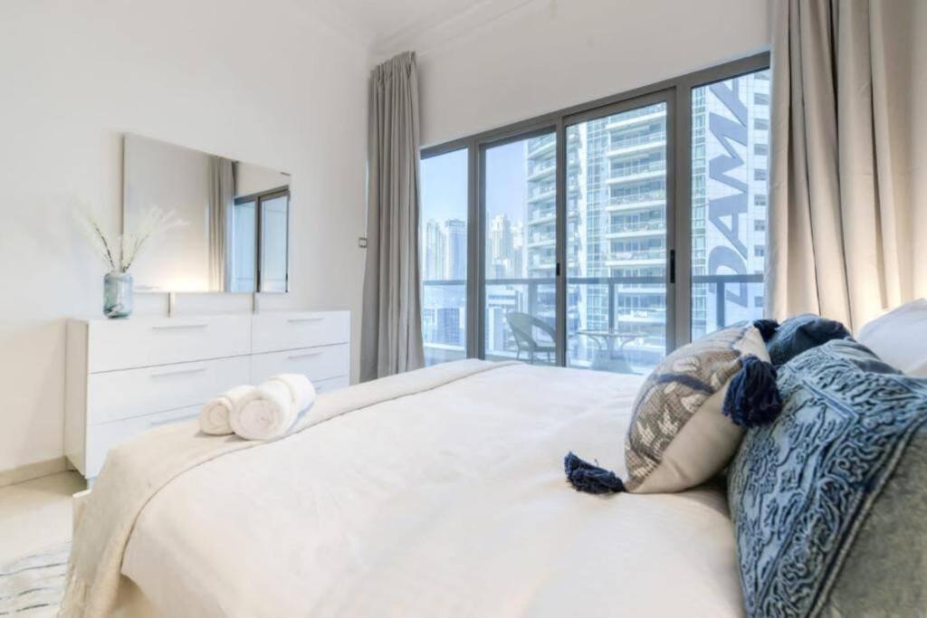 Zumurud Tower 1br Marina View Dubai
