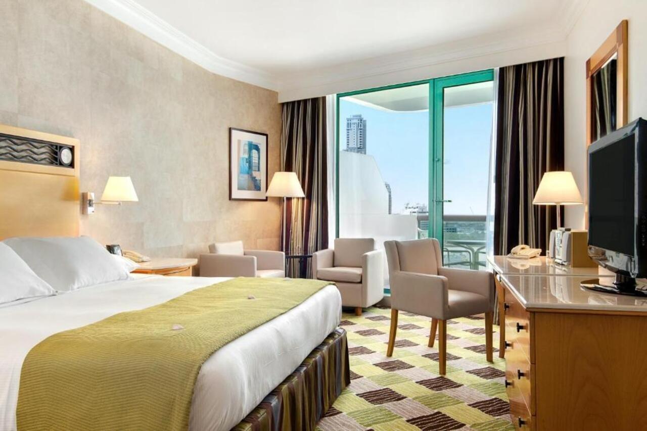 Resort Hilton Jumeirah 5*